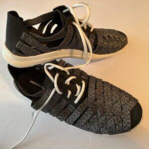 NEW Merrell Women Black/White  Lace-Up Sneakers Size 8.5